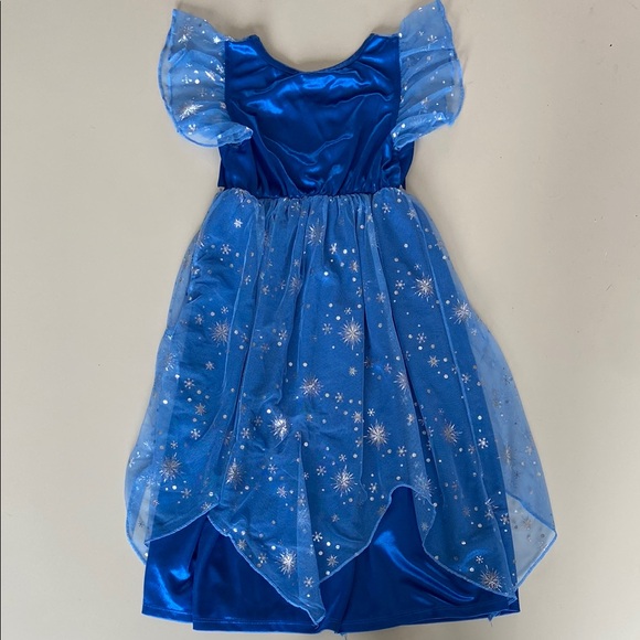 Disney Frozen II Elsa Nightgown - Picture 5 of 5